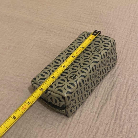 LOUIS QUATORZE GLASS CASE / ESSENTIAL BAG . - Picture 3 of 6